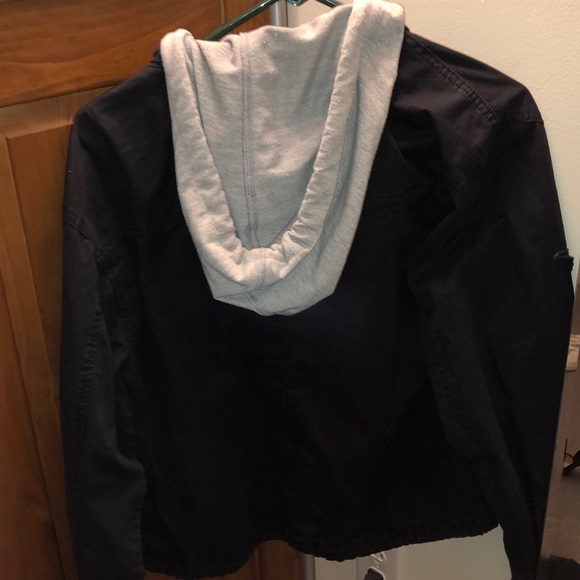 Life in progress coat - Picture 2 of 2